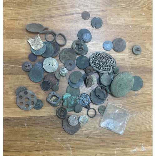 467 - Selection of vintage coins