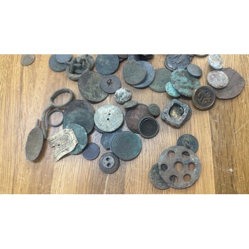 467 - Selection of vintage coins