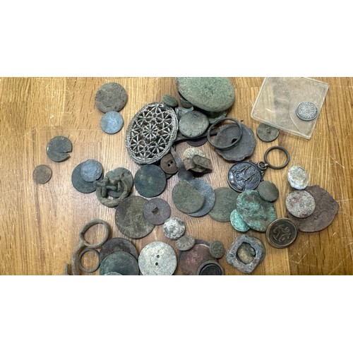 467 - Selection of vintage coins