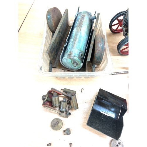 52 - Vintage Mamod steam engines and a selection of parts