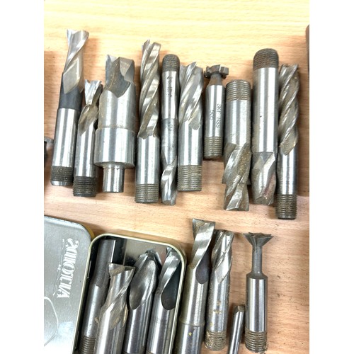 187 - Selection of lathe reamers / accessories