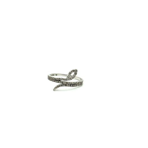 471 - Vintage 9ct gold and diamond snake ring