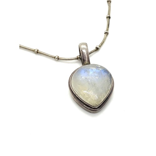 483 - Ladies vintage moonstone silver pendant and necklace