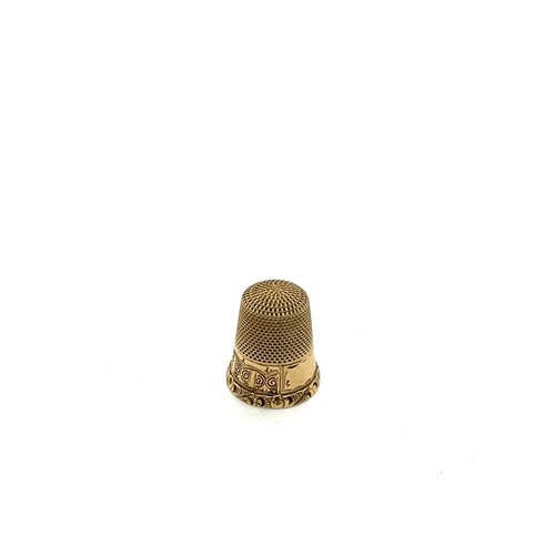 491 - 14ct gold thimble, overall weight 3.3g