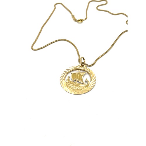 487 - 14ct gold galleon ship pendant with a 14ct gold chain, overall weight 5.1g, approximate length of ch... 