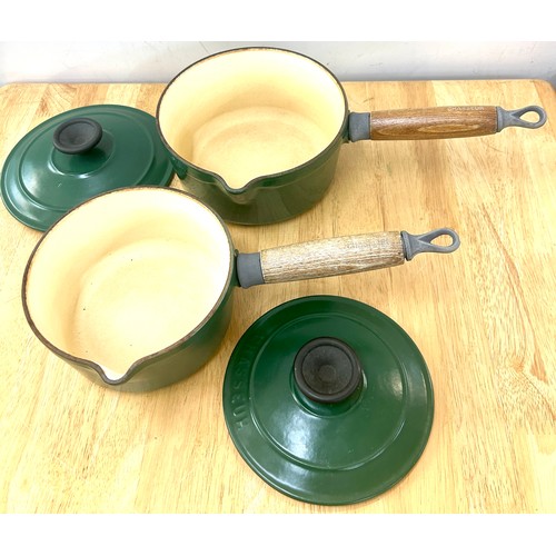 261 - 2 Vintage Invicta Chasseur green cast iron saucepan with lid 16 and 18cm, Made In France