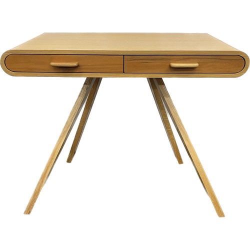 297 - Oak Fonteyn console desk by steuart padwick measures approximately 29 inches tall 35 inches wide 20 ... 