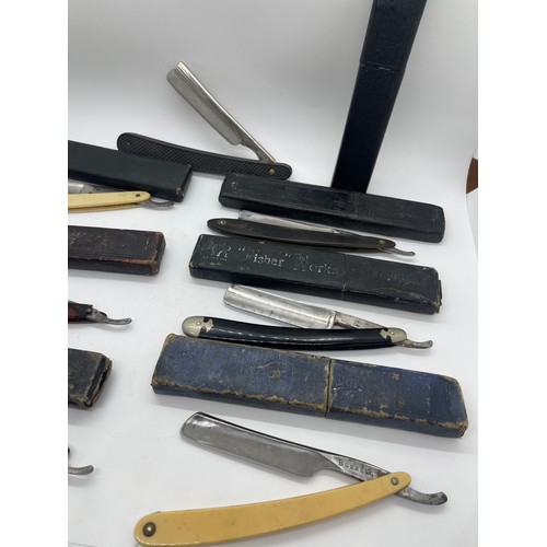 462 - Selection of 7 cased cut throat razors