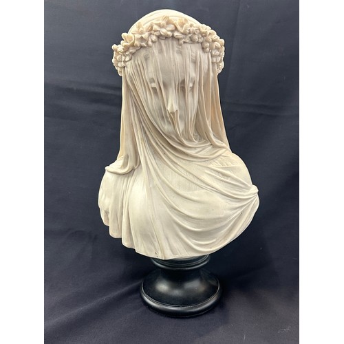 70 - Giannelli Mary bust figure on onyx stand, 9 inches tall