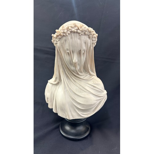 70 - Giannelli Mary bust figure on onyx stand, 9 inches tall