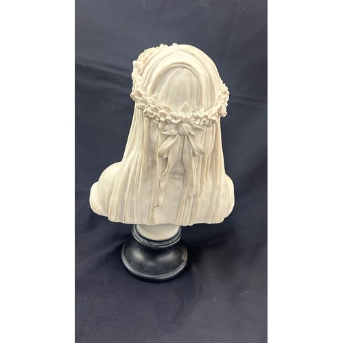 70 - Giannelli Mary bust figure on onyx stand, 9 inches tall