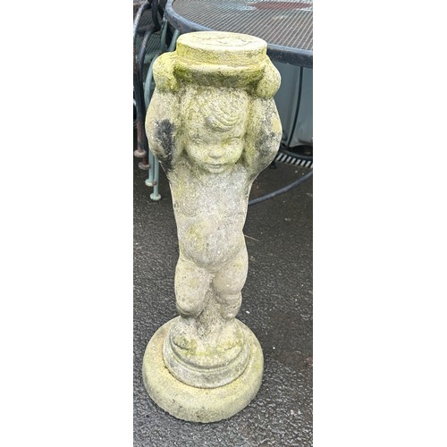 100N - 2 garden statues, boy/girl