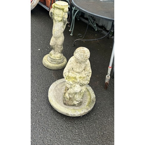 100N - 2 garden statues, boy/girl