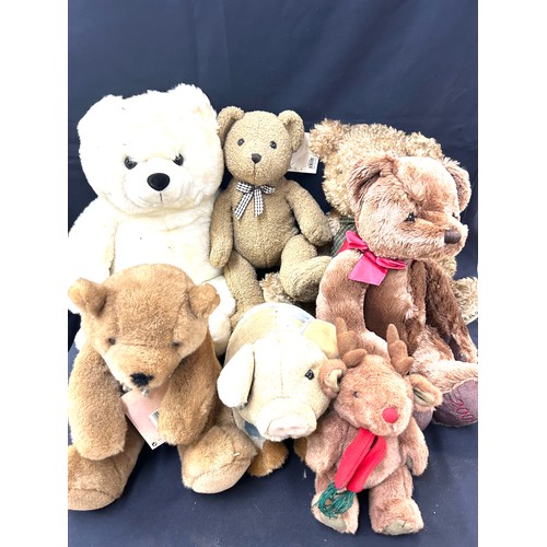 141 - Selection of vintage bears includes Fraser etc