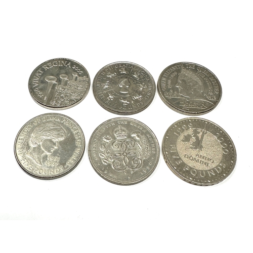 419 - 6 collectable five pound coins