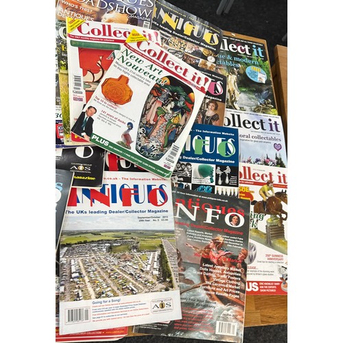 239 - Selection of collect it magazines and antique magazines