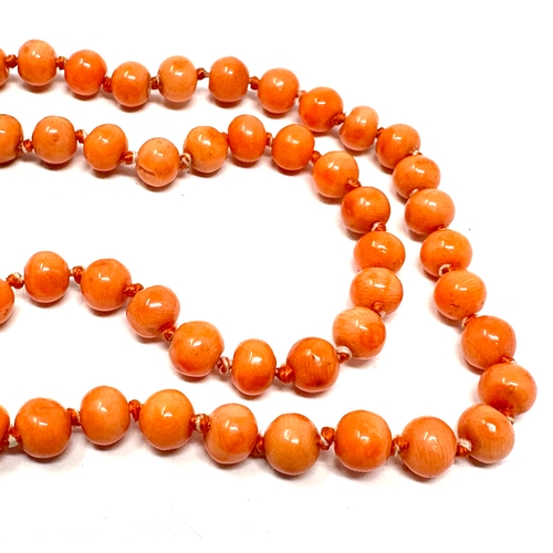 81 - antique coral bead necklace measures approx 52cm long approx 6mm dia weight 21g