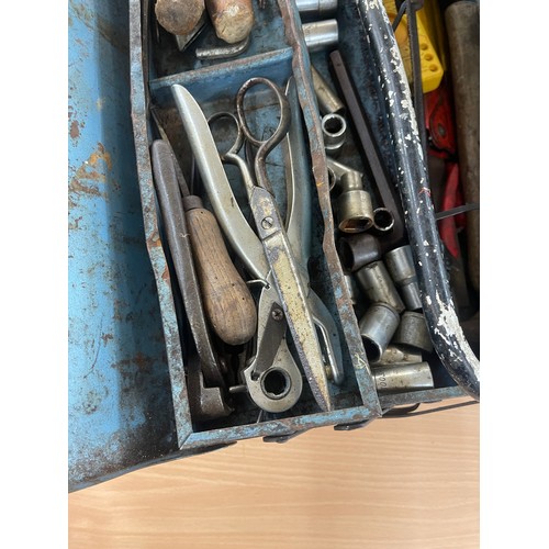 253 - Metal tool box and contents includes saws, screw drivers etc