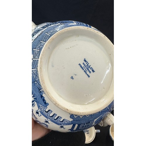 229 - Selection of blue and white Willow Wedgwood pottery to include teapots, cups, bowls, plates, makers ... 