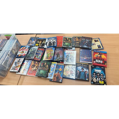 147 - Selection of DVD's to include Ace Ventura, Shrek, Peter Pan, Scooby Doo, i-robot