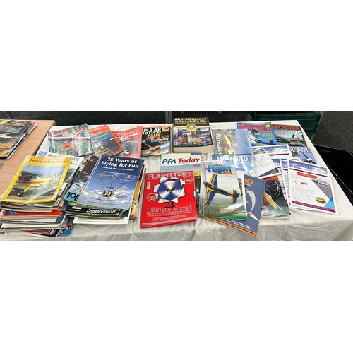 189 - Large selection of assorted air craft magazines to include Aircraft spruce and speciality co, Wag-Ae... 