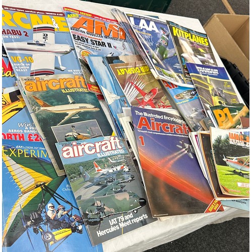 191 - Large selection of assorted air craft magazines to include  Gasco flight, Popular Science, AMI etc