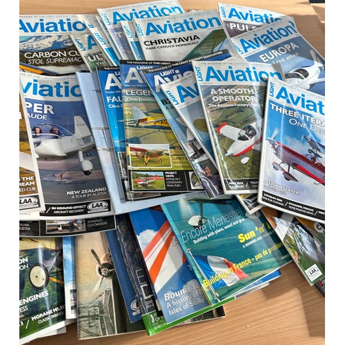 224 - Large selection of vintage ' Light aviation' air craft magazines