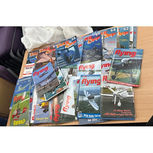 145 - Large selection of assorted vintage air craft magazines to include ' Take off' and ' Popular flying'