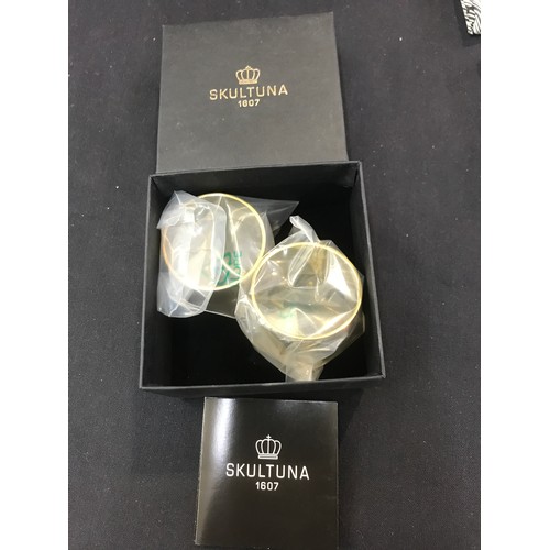 463 - Brand new in the boxes 4 sets of Skultuna 1607 brass napkin rings, all with COAs with boxed Missoni ... 