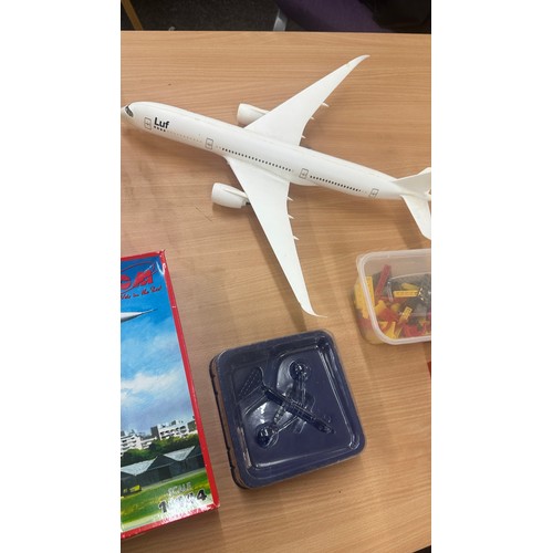 187 - Selection of assorted aircraft figures etc includes ICM model