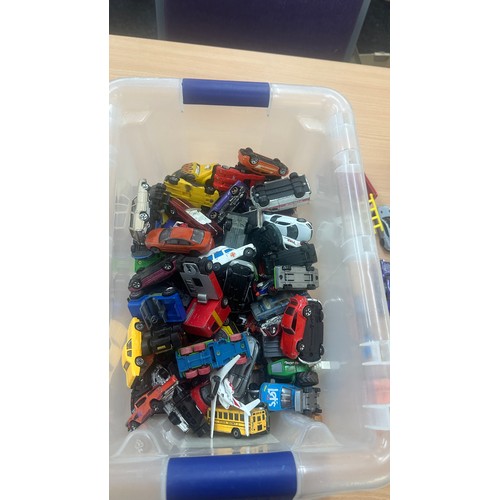 90 - Selection of assorted car figures