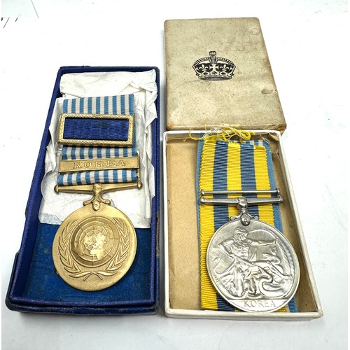 393 - Korean War Medals Pair & Boxes named 19043876 Gnr. J Campbell R.A