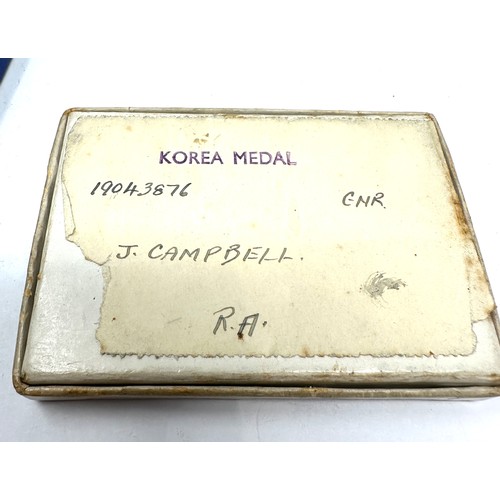 393 - Korean War Medals Pair & Boxes named 19043876 Gnr. J Campbell R.A