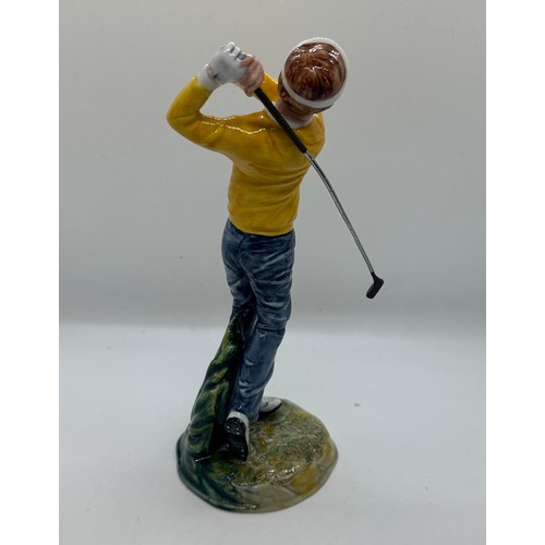 457 - Royal Doulton figure HN 3276 ' Teeing off' measures approx 9 inches tall