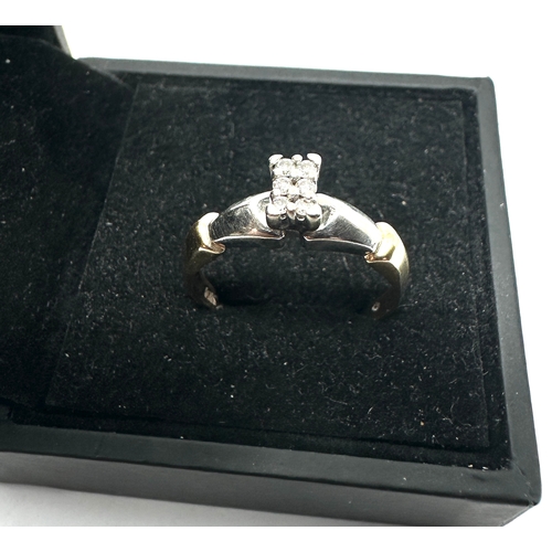 111 - 10ct gold diamond ring weight 2.6g