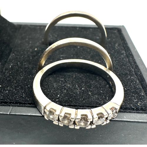 112 - 14ct gold triple ring centre ring set with diamonds weight 8.5g