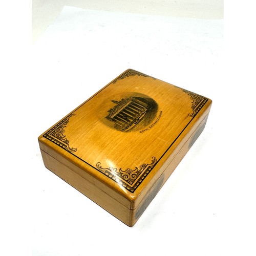 411 - Antique wooden box of De la Rue & Co London playing cards