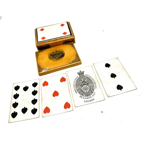 411 - Antique wooden box of De la Rue & Co London playing cards