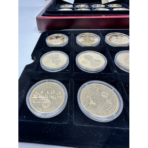 657 - The Royal House Of Windsor Gold Plated Coin Collection Boxed coa x24 +Coa