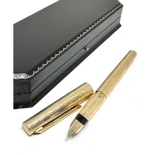 9 - Parker Fountain Pen 14ct Gold  Nib gold plated