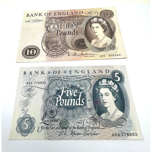 664 - Banknote Of England Ten Pounds. JQ. Hollom & five pound j.s forde high grade notes