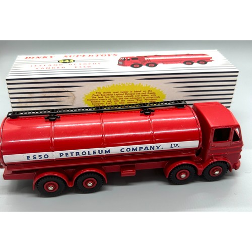 586 - Boxed Dinky Supertoys 943 leyland octopus tanker - Esso