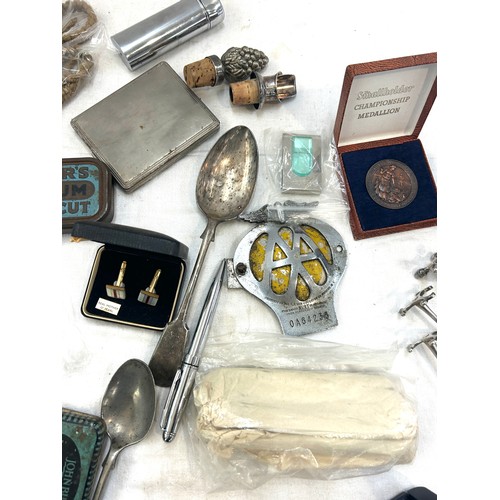 265 - Selection of small collectable items to include car badge, cufflinks, cigarette cases, medallions, l... 