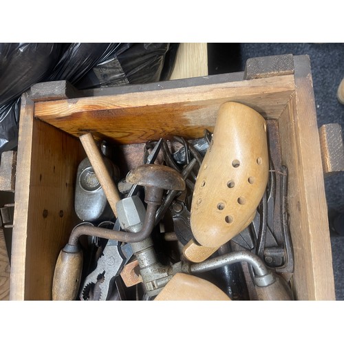 140 - Vintage tool box and tools