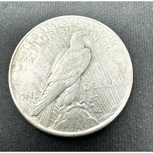 677 - 1922 silver peace dollar