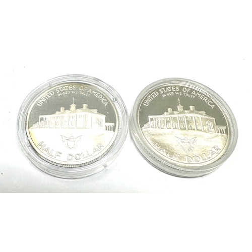 695 - 2 x 1982 George Washington Commemorative Silver Half Dollars