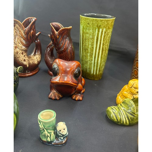 189 - Selection of assorted pottery includes sylvac, frog jugs etc