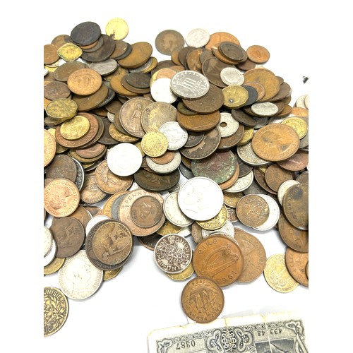 385 - Selection of vintage and later coins includes crowns, silver coins, foreign coins etc