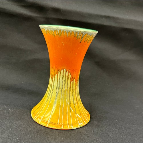 613 - Shelley flower vase height 5 inches