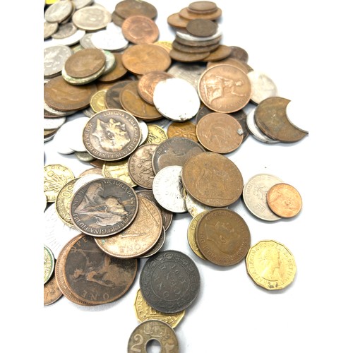 377 - Selection of vintage and later coins includes crowns, silver coins, foreign coins etc